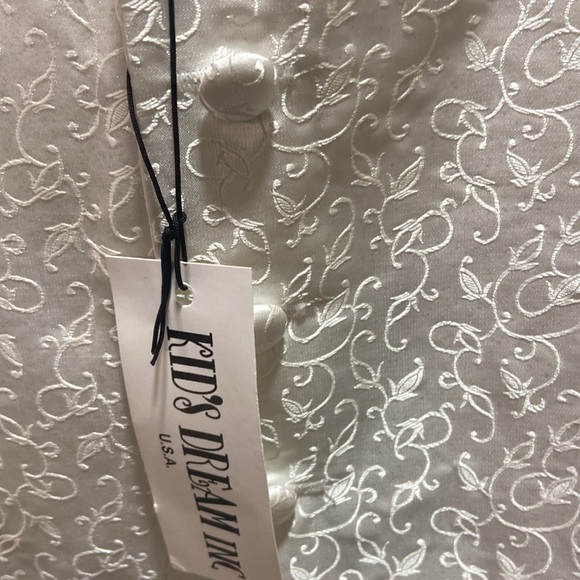 Kids Dream Ivory Flower Vest Tie Set Boys and Youth - Picture 5 of 5